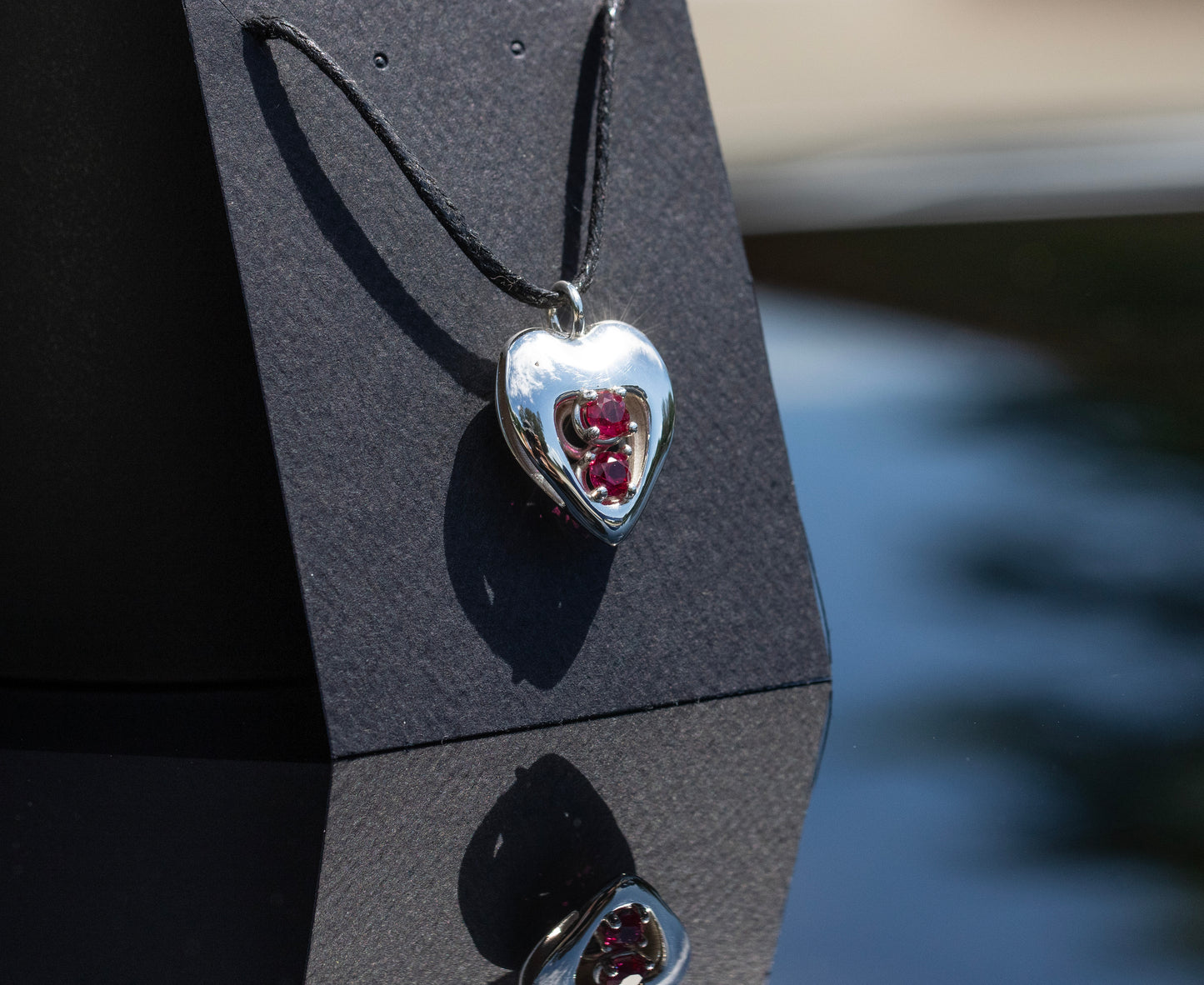 Heart stone pendant